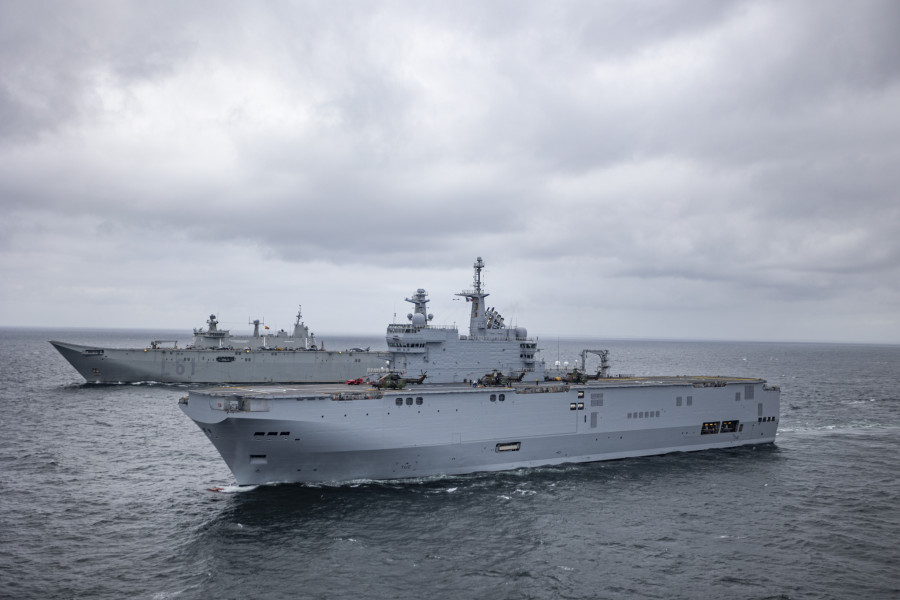 El LHD Juan Carlos I y sus lanchas LCM, protagonistas de un desembarco anfibio en las costas francesas