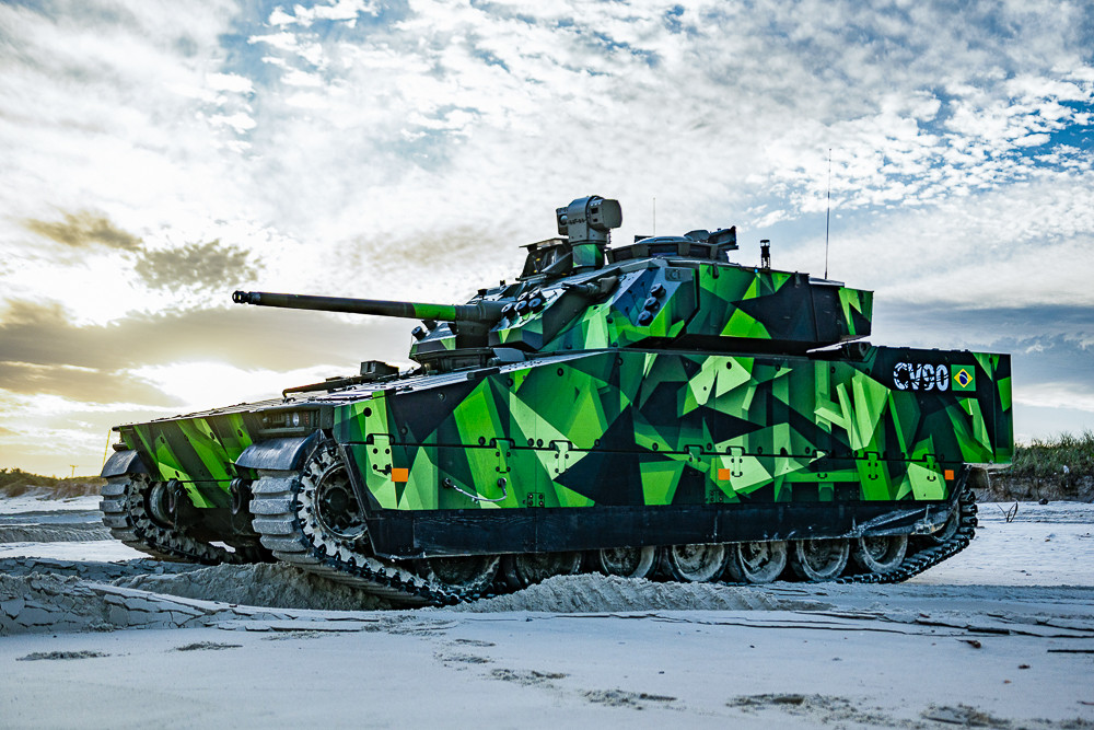 BAE Systems exibirá o tanque leve CV90120 na LAAD 2025, juntamente com capacidades de terra, mar e ar