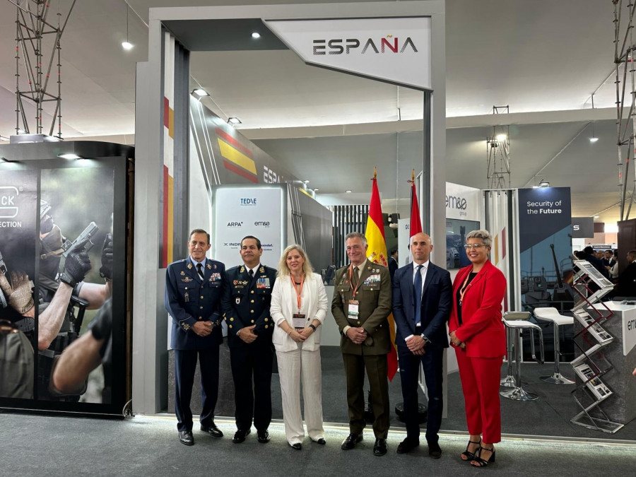 Pabellón español en Sitdef