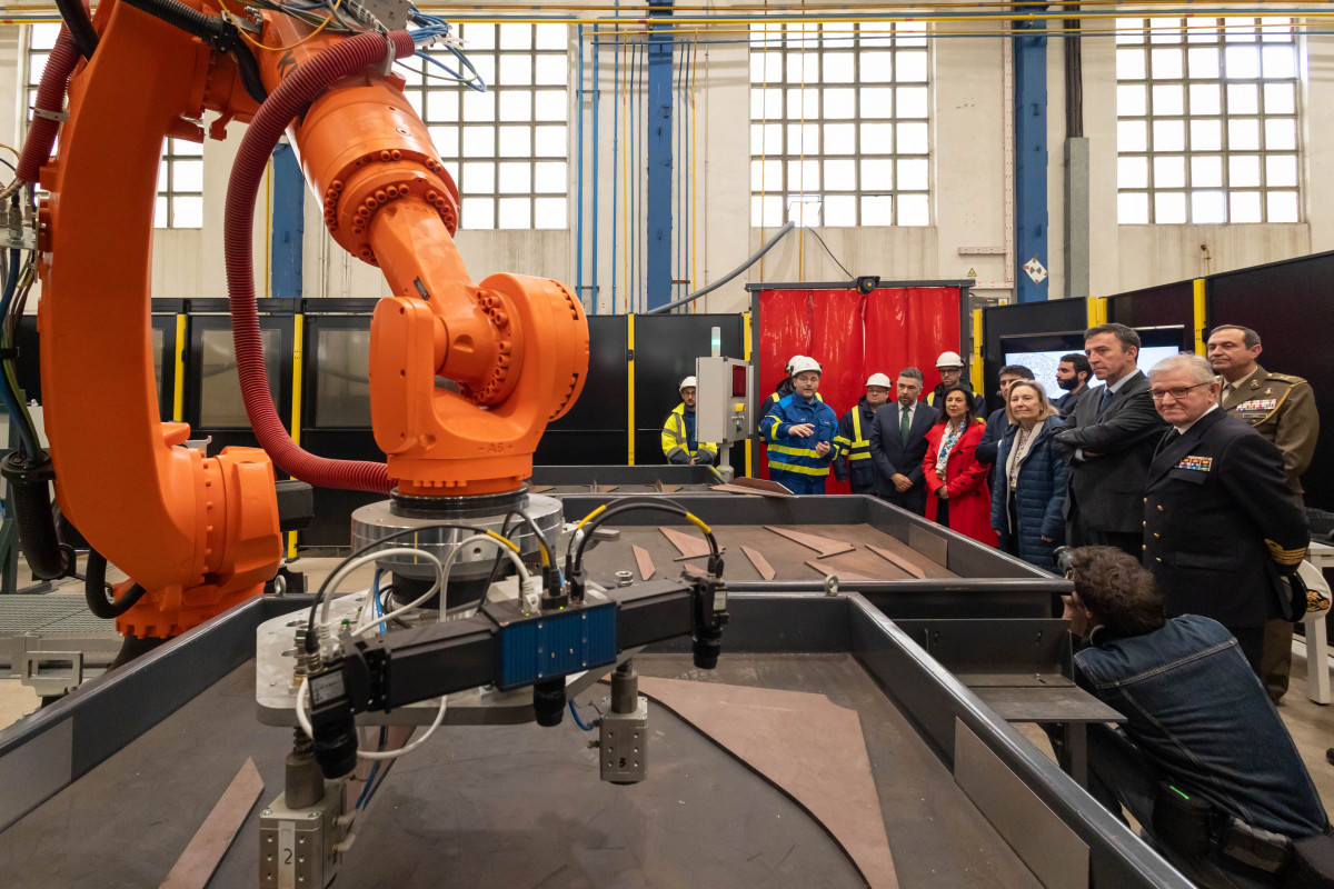 Robot de soldadura F 110