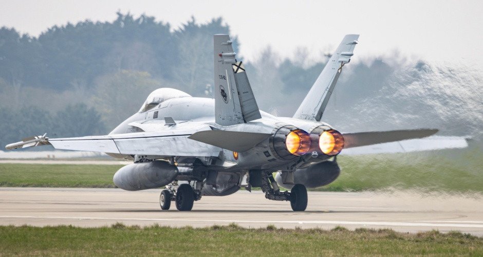 F 18 en el ejercicio Ramstein