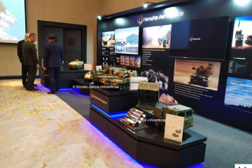 Stand de Hanwha Aerospace en el Korea Defensa Day 2025 Firma Nicolás García