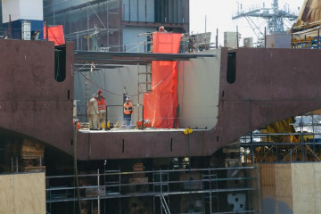 Construcción del primer buque multipropósito del proyecto Escotillón IV Fase 1 en la grada de Asmar Talcahuano Firma Subsecretaria de Defensa de Chile 002