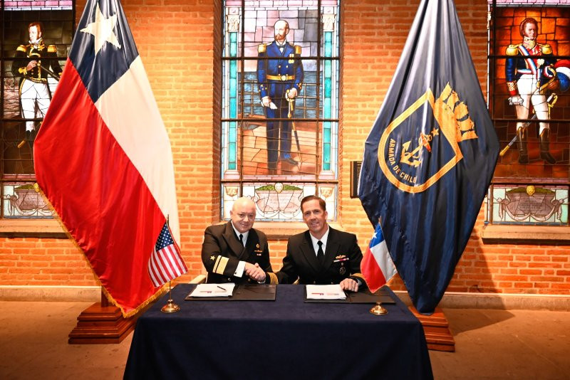Firma de actas en el Museo Maru00edtimo Nacional Firma Armada de Chile