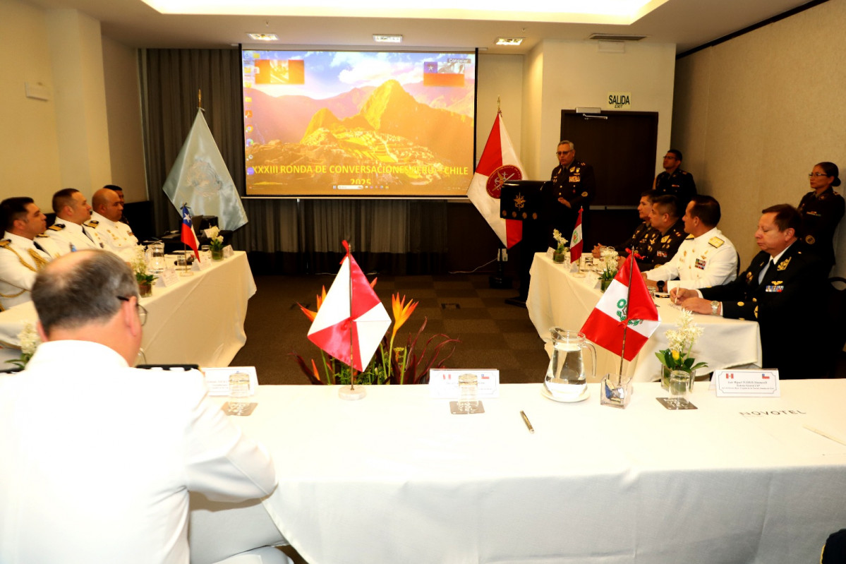 XXXIII Ronda de Conversaciones de Altos Mandos Militares. Firma Comando Conjunto de las Fuerzas Armadas del Perú