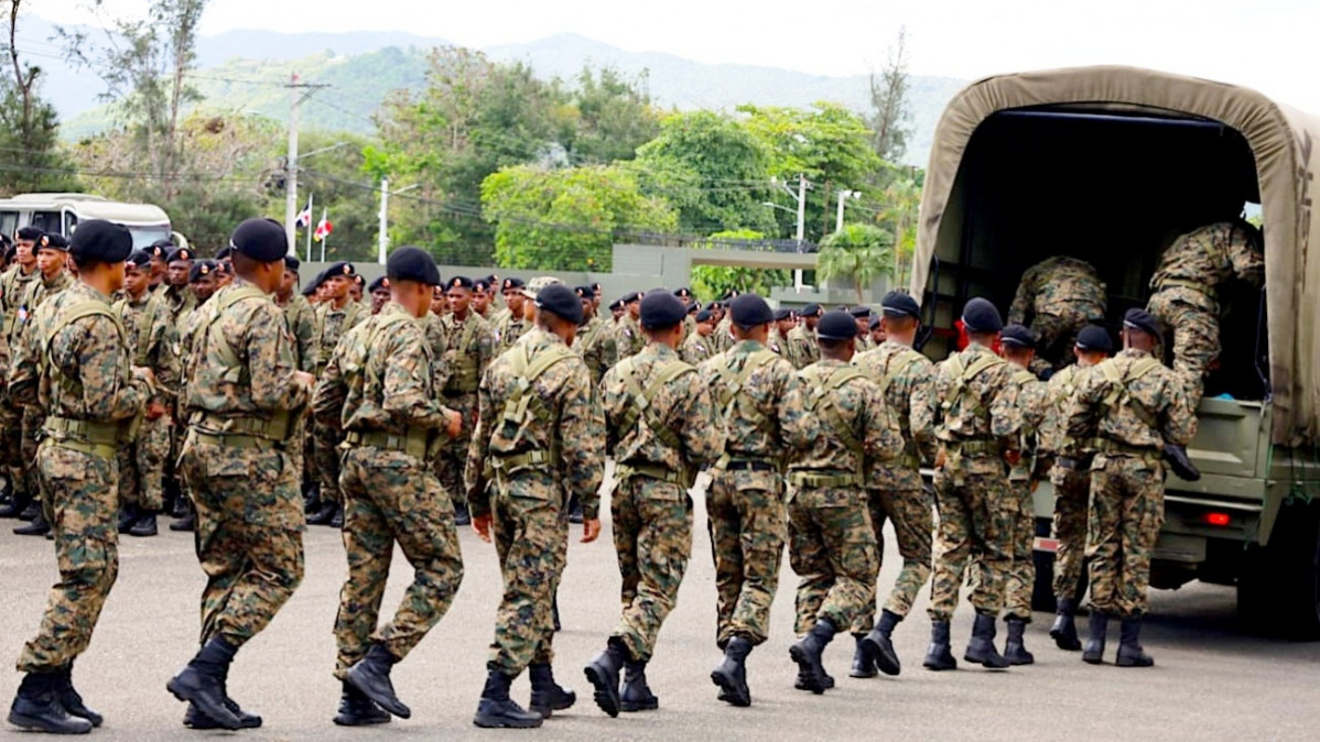 RDominicana Ejercito Tropa Presidencia de RD 