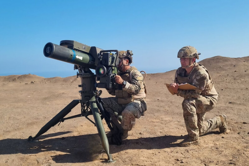 Certificación de operador de misil antblindaje Spike ER Firma Ejército de Chile