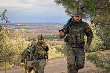 Practicas de tiro y movimiento de escuadras de ametralladora de MG42