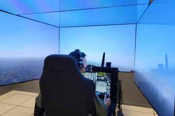 2025 simulador f 16 03