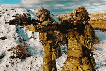 Operadores de Fuerzas Especiales en la fase FIT en Punta Arenas Firma Ejército de Chile