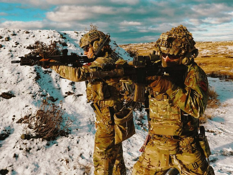Operadores de Fuerzas Especiales en la fase FIT en Punta Arenas Firma Ejército de Chile