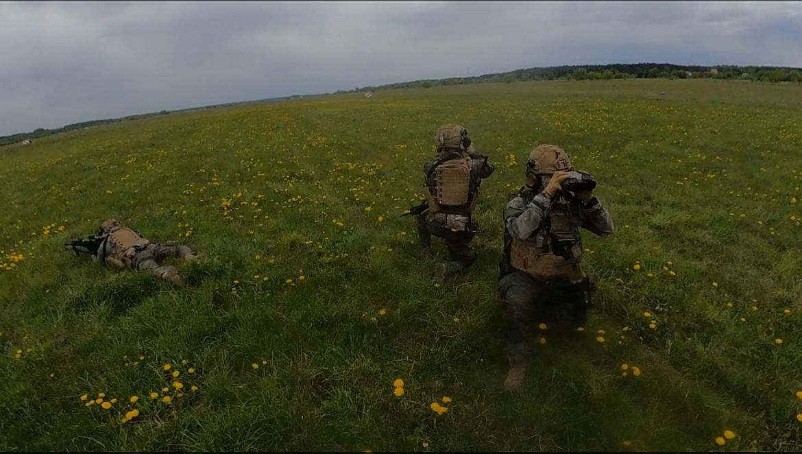 Paracaidistas del Ejército del Aire en Letonia I