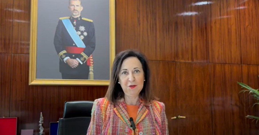 Felicitación de la ministra de Defensa, Margarita Robles, en el Día de las Fuerzas Armadas