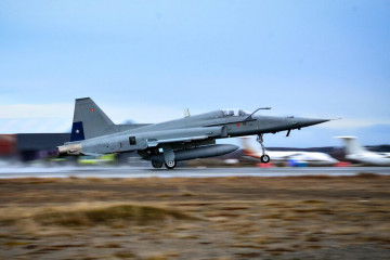 Avión de combate Northrop Grumann F 5E Tigre III del Grupo de Aviación N°12 participando en el ejercicio Estrella Austral 2025 Firma FACh