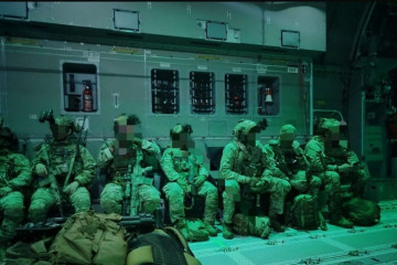 Miembros de las fuerzas de élite español durante el ejercicio Athena 25