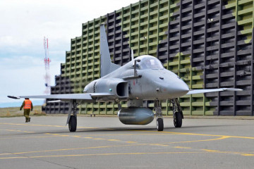 El avión de combate Northrop Grumann F 5 Tigre III del Grupo de Aviación N° 12 cuenta con diversos sistemas de origen israelí Firma FACh 002