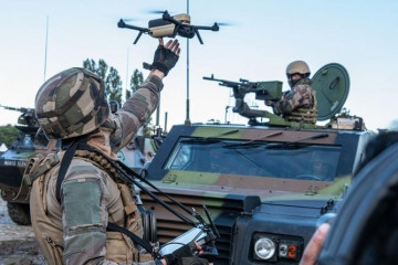 Uso de un dron por parte del Ejército francés. Foto. Ministerio de las Fuerzas Armadas de Francia