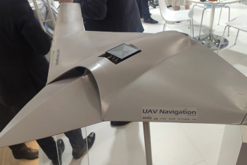 Pabellón español Paris Air Show UAV Navigation