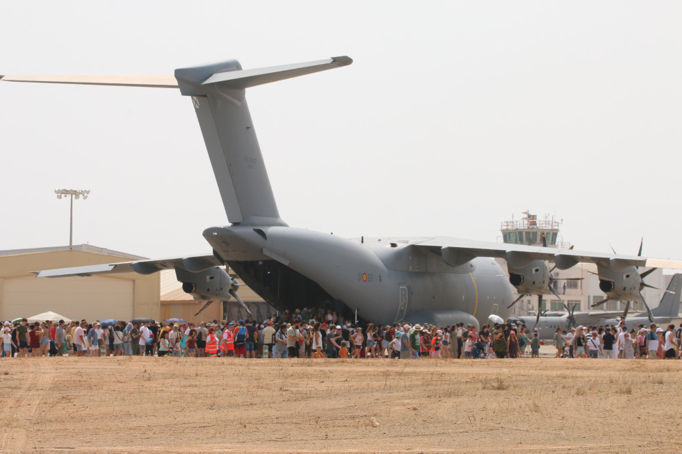 2025 06 14 15 Exhibicion aerea Aire25 AGA estatica (gines soriano forte infodefensa07