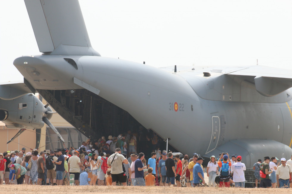 2025 06 14 15 Exhibicion aerea Aire25 AGA estatica (gines soriano forte infodefensa48