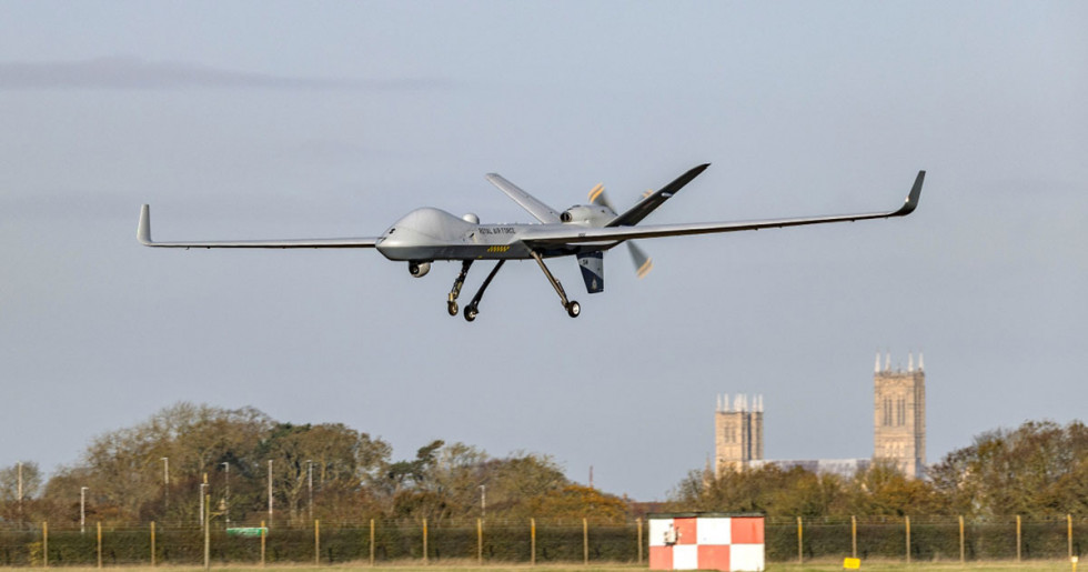 El Ministerio de Defensa del Reino Unido firma un contrato de soporte continuo para sus RPAS Protector RG Mk1