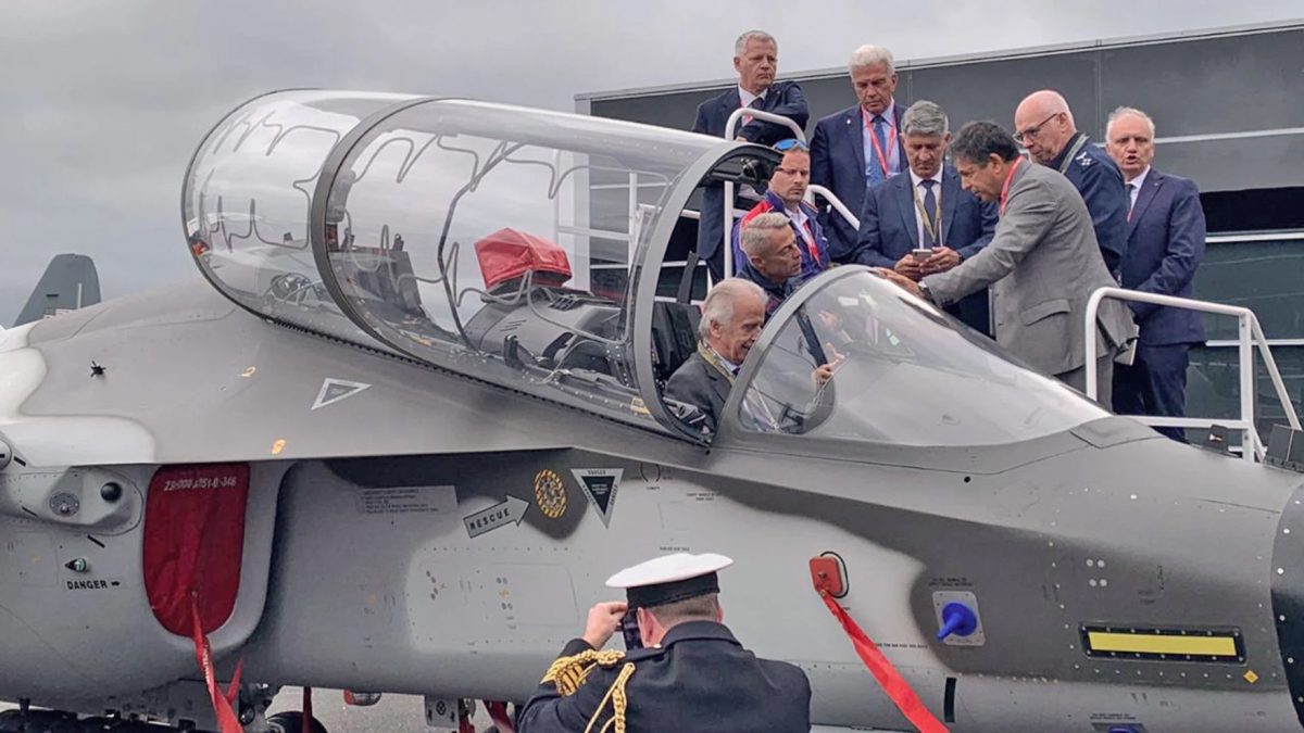 Mucio m346 UK 2024
