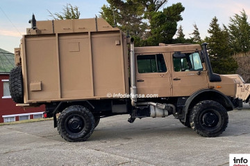 Vehiculo de control de fuego Mercedes Benz Unimog U 4000 4x4 del Destacamento de Infanteria de Marina N4 Cochrane  Firma Infodefensa 004