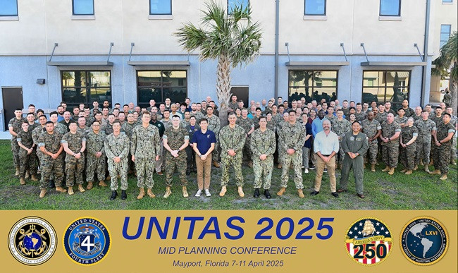 ConferenciaMediaPlaneamiento Unitas2025 abr2025 ComandoSurEEUU