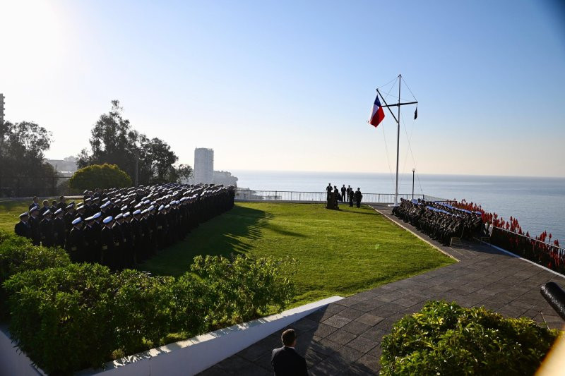 Ceremonia de cambio de mando en el Comando de Operaciones Navales Firma Armada de Chile