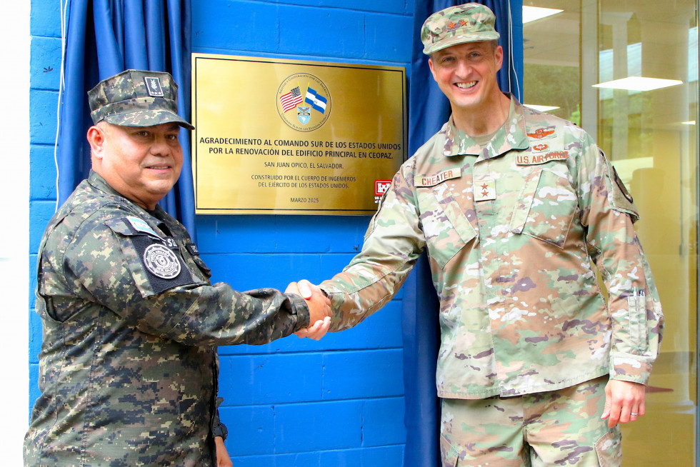 Inauguración nuevas instalaciones Ceopaz El Salvador