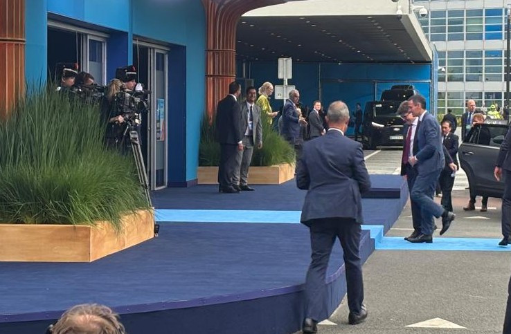 Pedro Sánchez llega a la cumbre de la OTAN en La Haya 2