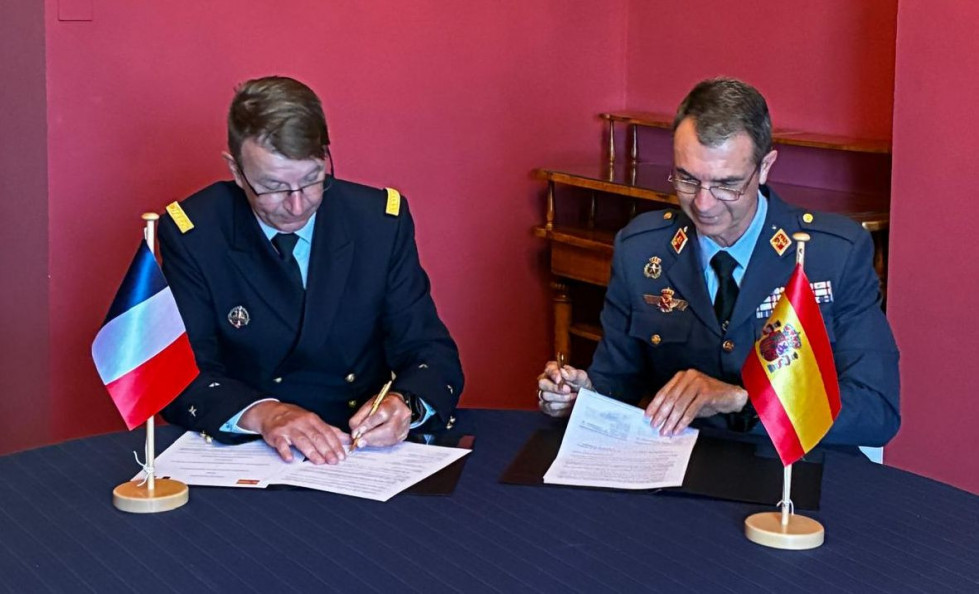 España y Francia estrechan su cooperación espacial para garantizar la seguridad global