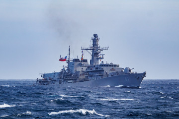 Fragata antisubmarina Type 23 FF 07 Almirante Lynch en la fase de mar del ejercicio Unitas 2024 Firma Armada de Chile