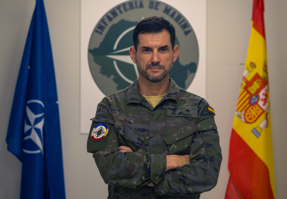Comandante Mena Infantería de Marina Rumanía