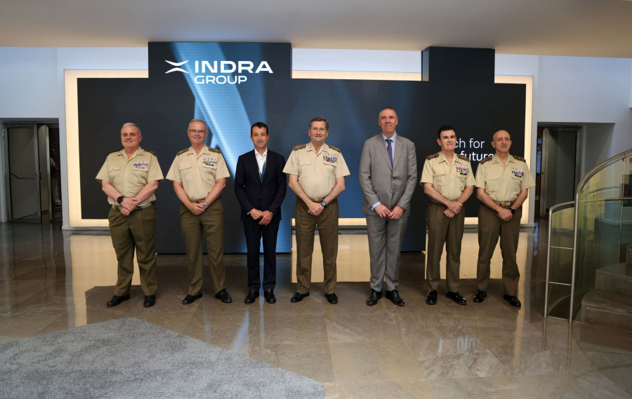 Visita del JEME a Indra I