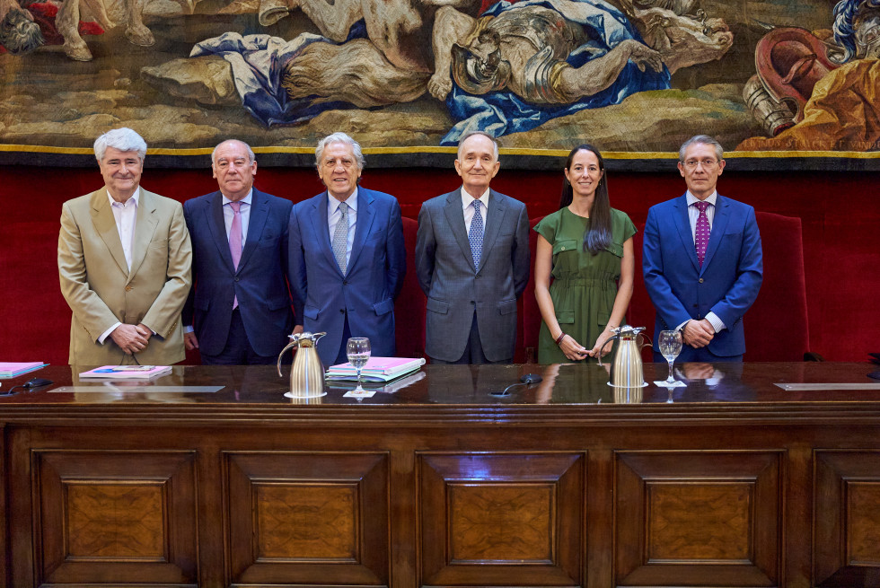 Presentación del informe sobre gasto en defensa de la Fundación Alternativas en el Ceseden