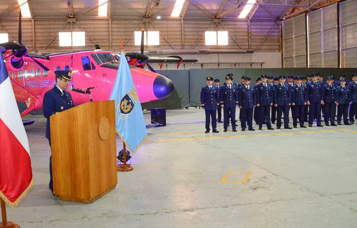 Discurso del comandante de grupo Jean Paul Texier en el 48u00b0 aniversario del Grupo de Mantenimiento Nu00b053 Firma FACh