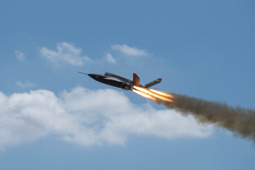 Aeronave no tripulada de combate XQ 58A Valkyrie de la estadounidense Kratos. Foto. Airbus