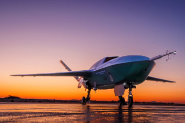 Prototipo del avión de combate colaborativo no tripulado (CCA) YFQ 42A. Foto. GA ASI