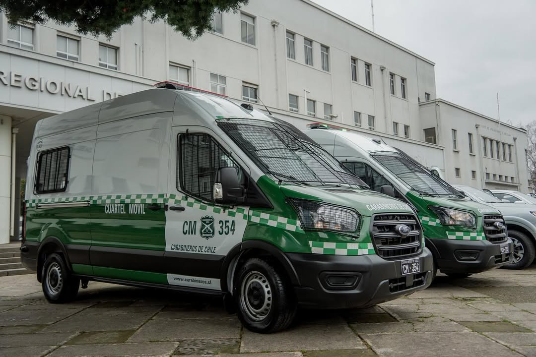 Cuarteles mu00f3viles Ford Transit Firma Gore u00d1uble