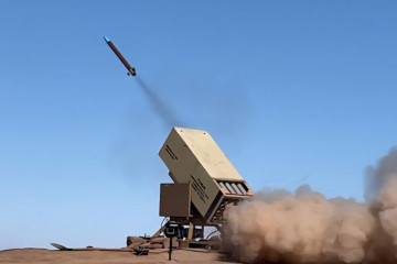 Disparo de cohete del Sistema de Entrenamiento Tralcan de 70 mm Firma Brigada Motorizada N°4 Rancagua del Ejército de Chile 002