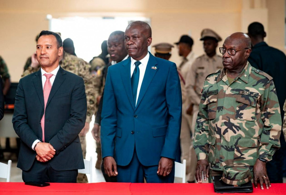 Haiti FFAA  Colombia acuardo  MinDefHaiti
