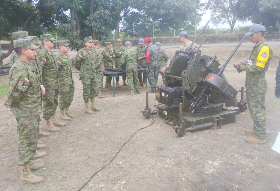 Maxson M45 del ejercito ecuatoriano. Foto EJE