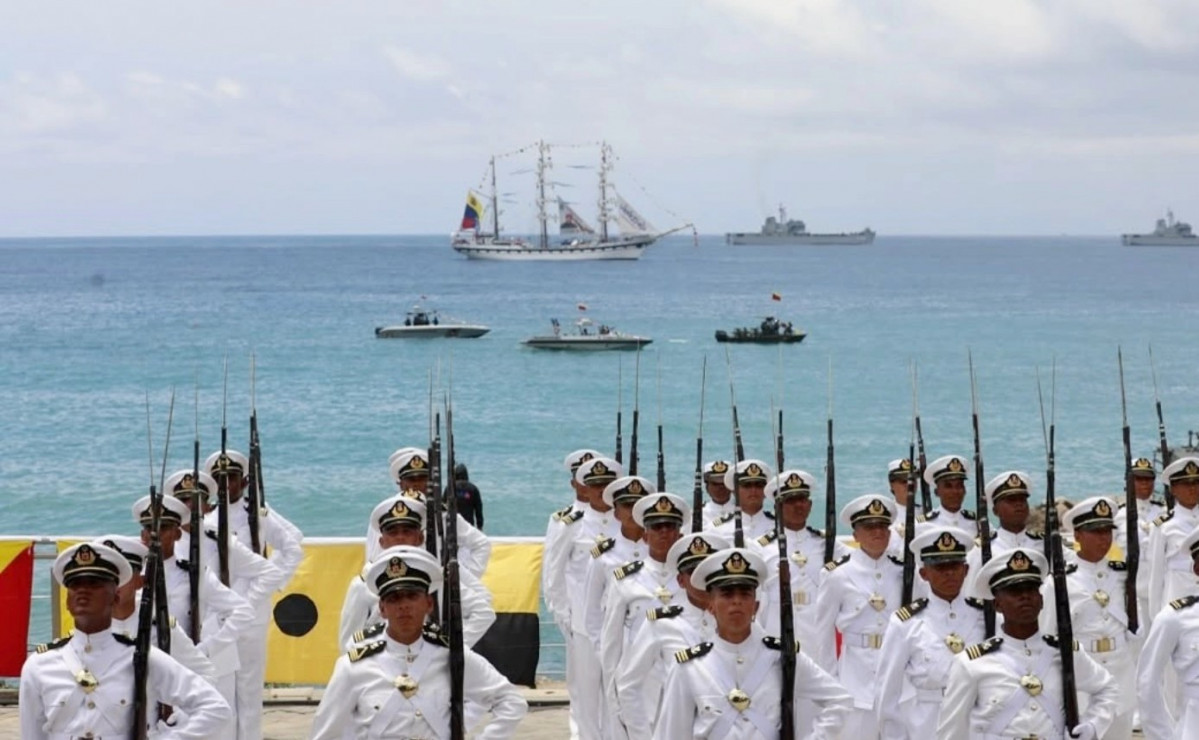 Venezuela Armada 202 Aniversario AV 