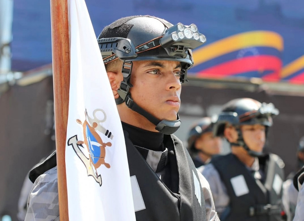Venezuela Armada 202 Aniversario AV 1