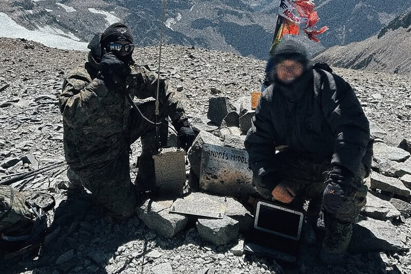 Entrenamiento de Radio Operadores de Operaciones Especiales en montaña Firma Escuela de Paracaidistas y Fuerzas Especiales del Ejército de Chile 002