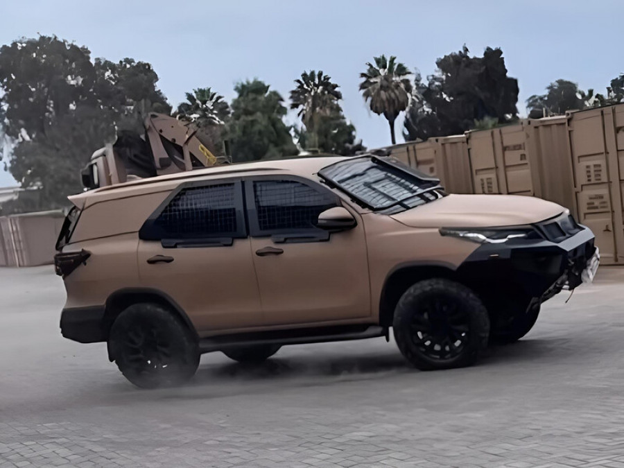 Entrega de vehículos de campaña blindados livianos Copper 2.8 TDI 4x4 en el Regimiento Logístico N°6 Pisagua de Arica Firma VI División del Ejército de Chile