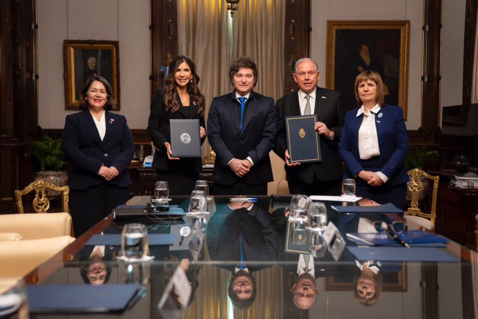 Visita Kristi Noem