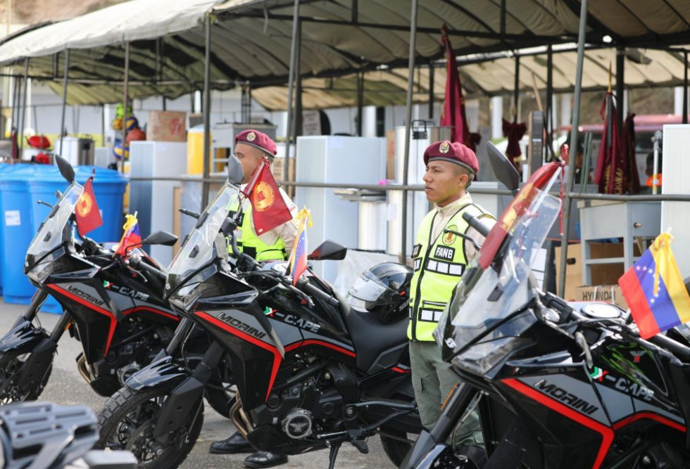 Venezuela GuardiaNacional Moto Morini X Cape PrensaFANB