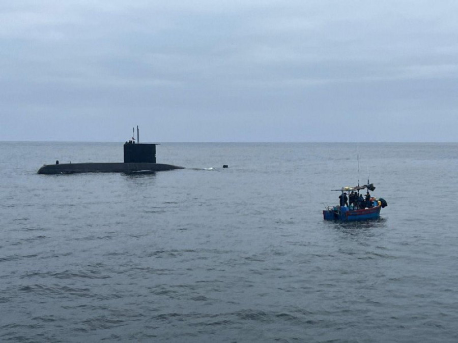 Submarino SS 20 Thomson en operación de vigilancia marítima antidroga Firma Armada de Chile